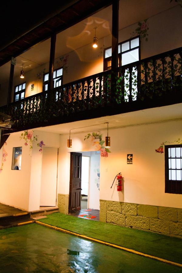 Tiyana House Bed & Breakfast Cuzco Exterior photo
